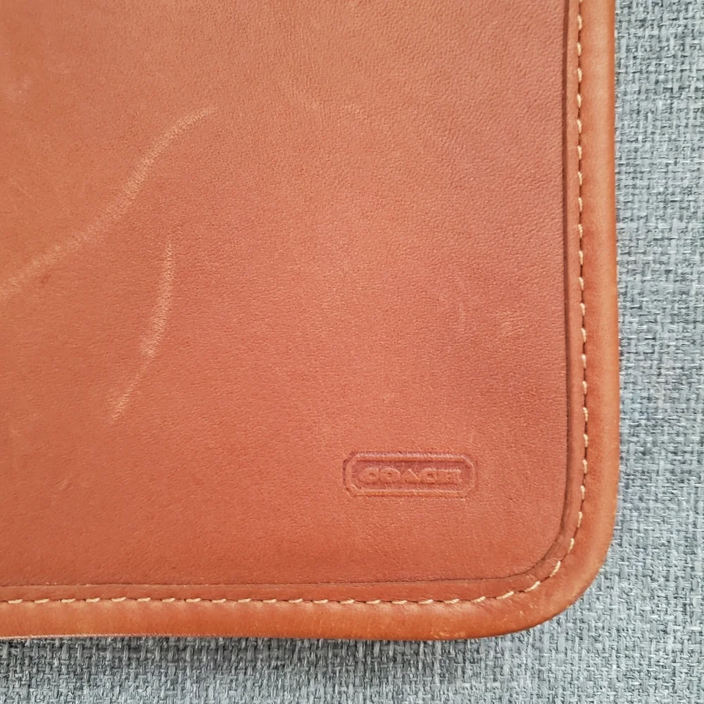 COACH VINTAGE BRITISH TAN LEATHER ACCESSORY'S/TIE TRAVEL CASE - Picture 13 of 16